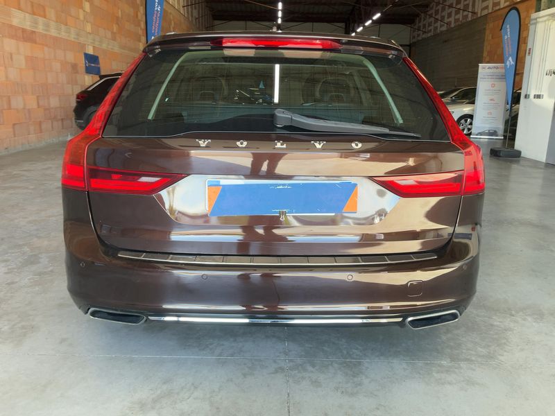 Volvo V90 2.0 T8 Plug-in Hybrid Inscription Luxe AWD 2018 – снимка 7