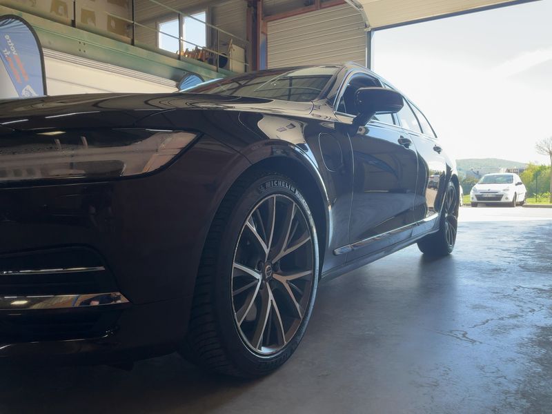 Volvo V90 2.0 T8 Plug-in Hybrid Inscription Luxe AWD 2018 – снимка 2