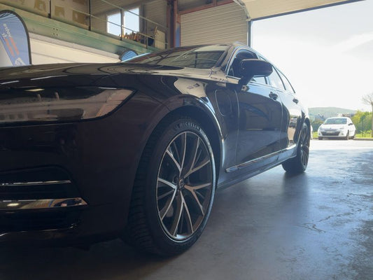 Volvo V90 2.0 T8 Plug-in Hybrid Inscription Luxe AWD 2018 – снимка 2