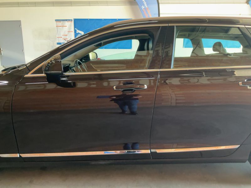 Volvo V90 2.0 T8 Plug-in Hybrid Inscription Luxe AWD 2018 – снимка 4