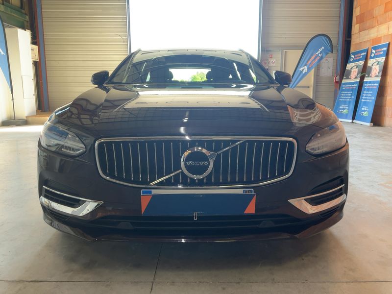 Volvo V90 2.0 T8 Plug-in Hybrid Inscription Luxe AWD 2018 – снимка 14
