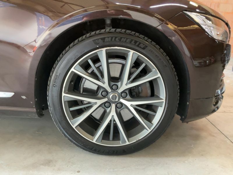 Volvo V90 2.0 T8 Plug-in Hybrid Inscription Luxe AWD 2018 – снимка 11