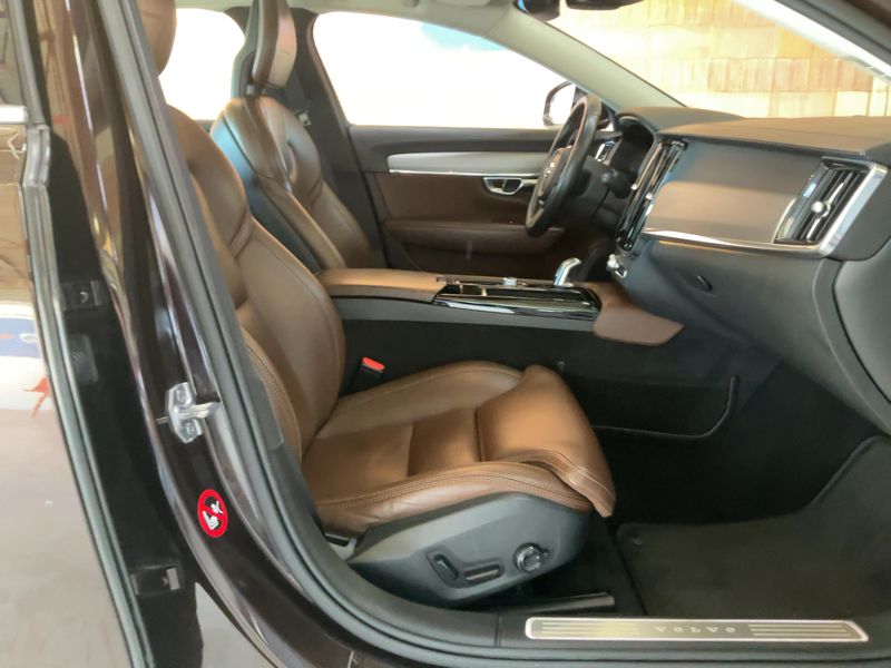 Volvo V90 2.0 T8 Plug-in Hybrid Inscription Luxe AWD 2018 – снимка 16