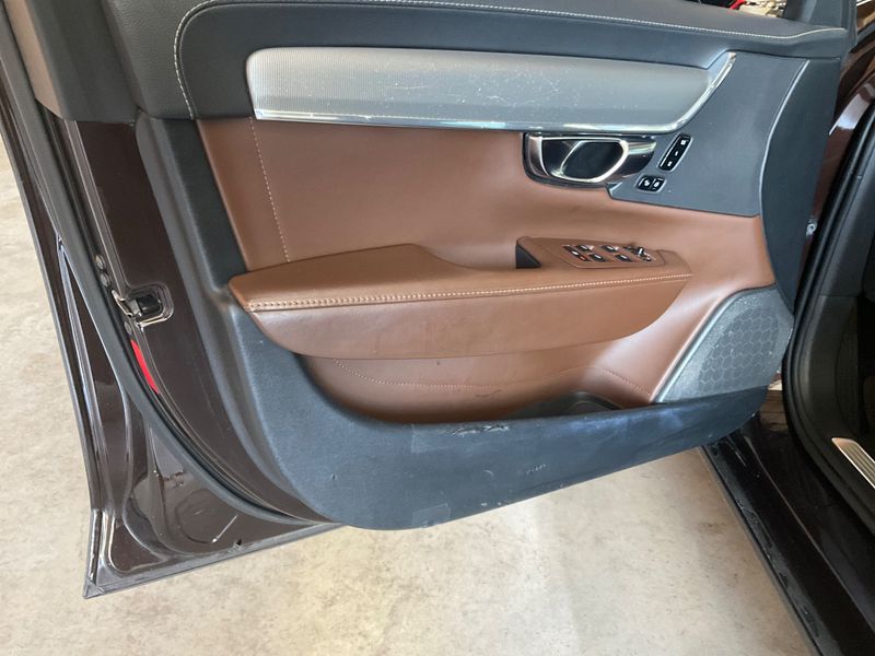 Volvo V90 2.0 T8 Plug-in Hybrid Inscription Luxe AWD 2018 – снимка 26