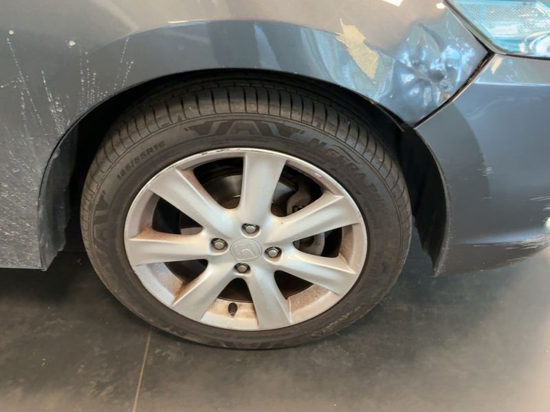 Honda Insight 1.3 Hybrid Executive 2009 – снимка 11
