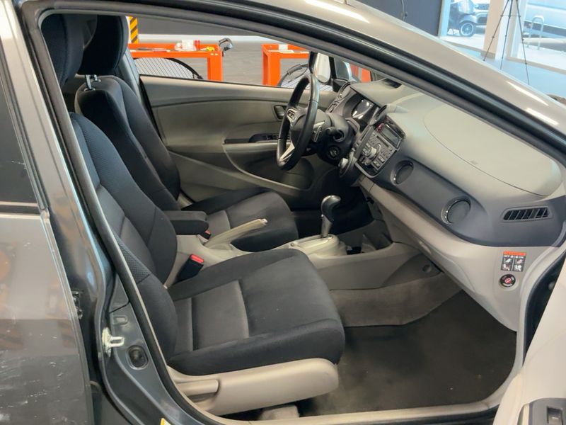Honda Insight 1.3 Hybrid Executive 2009 – снимка 16