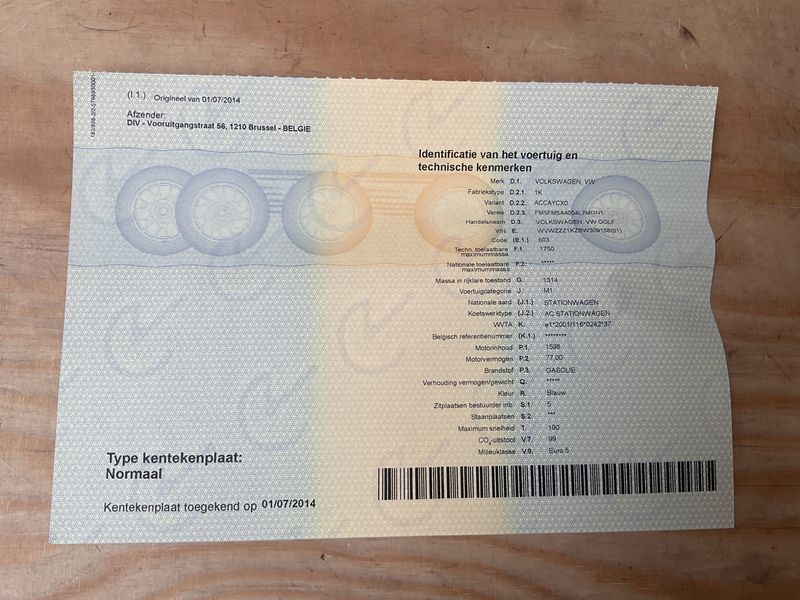 Volkswagen Golf VI 1.6 TDI Trendline BlueMotion Tech 2011 – снимка 5