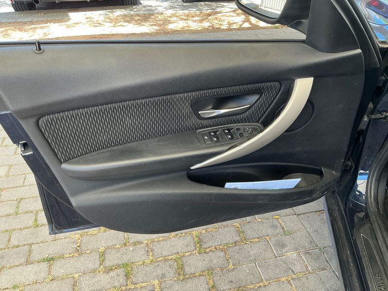 BMW 3er 318d 2015 – снимка 35