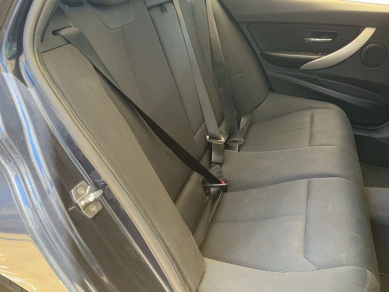 BMW 3er 318d 2015 – снимка 19
