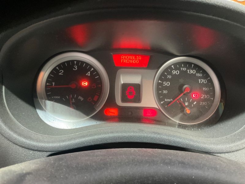 Renault Clio 1.5 dCi Business 2011 – снимка 4