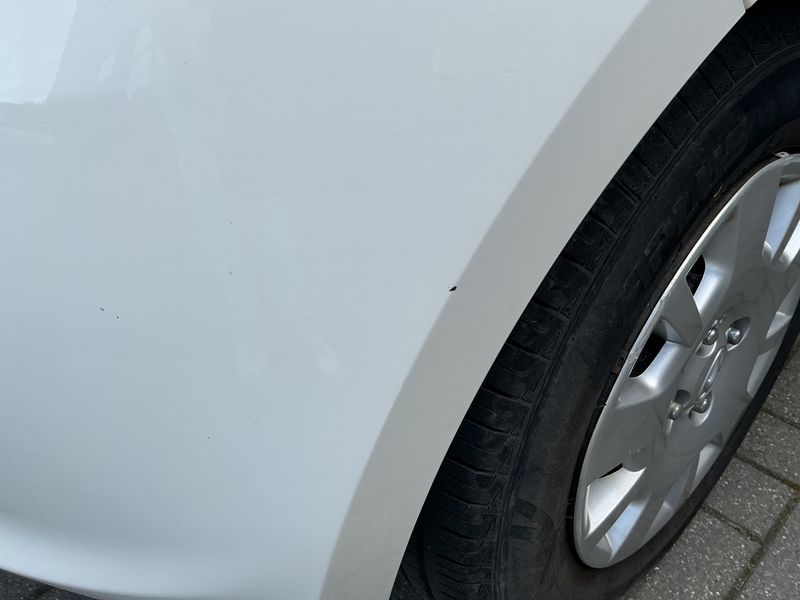 Hyundai i20 1.1 CRDi Style 2015 – снимка 42