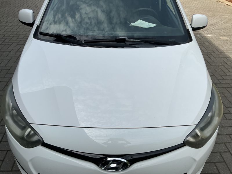 Hyundai i20 1.1 CRDi Style 2015 – снимка 44