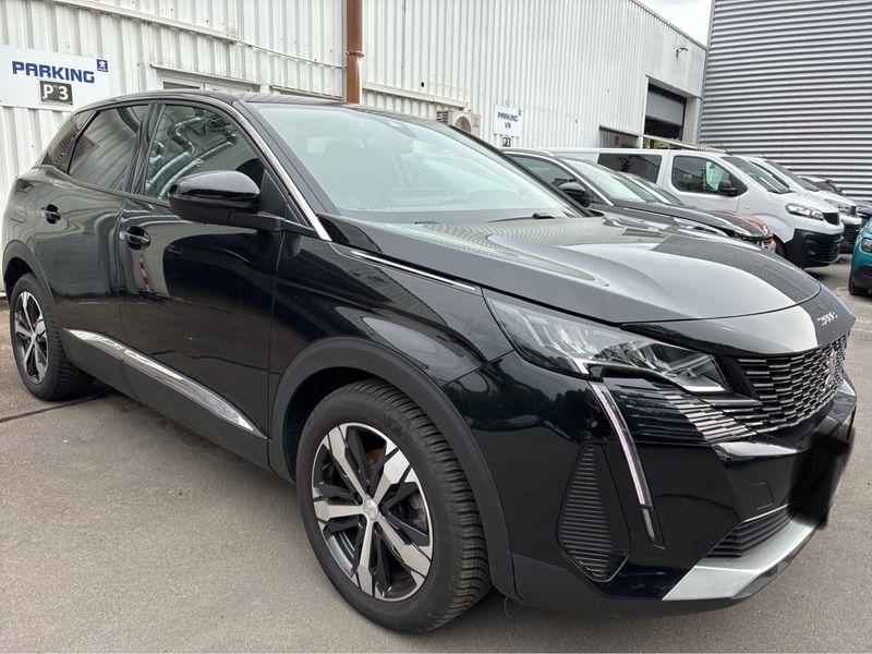Peugeot 3008 1.2 PureTech Allure 2023 – снимка 6