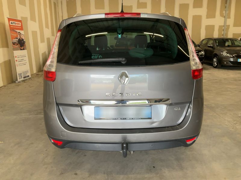 Renault Grand Scenic 1.6 dCi Energy Bose 2016 – снимка 7