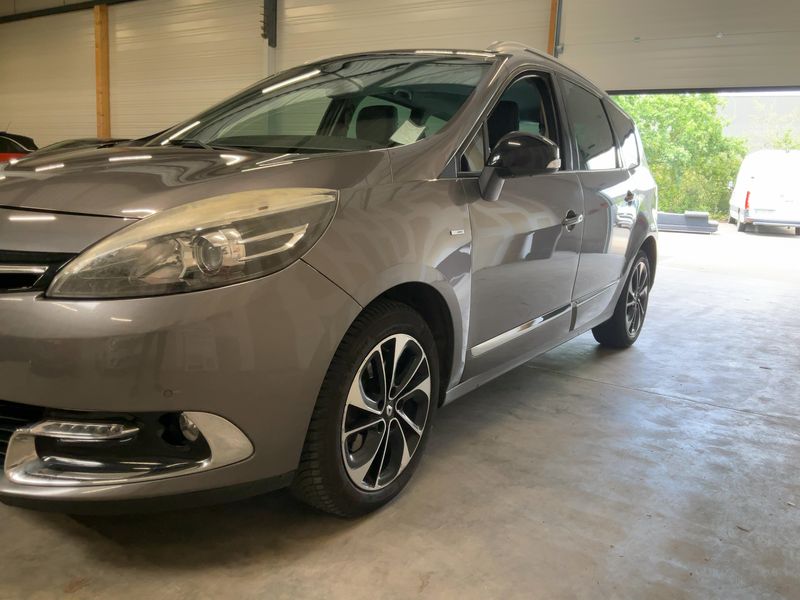 Renault Grand Scenic 1.6 dCi Energy Bose 2016 – снимка 2