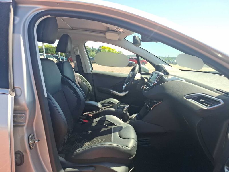 Peugeot 208 1.6 Féline 2014 – снимка 10
