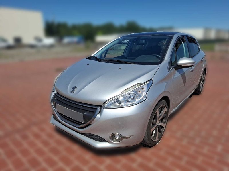 Peugeot 208 1.6 Féline 2014 – снимка 2