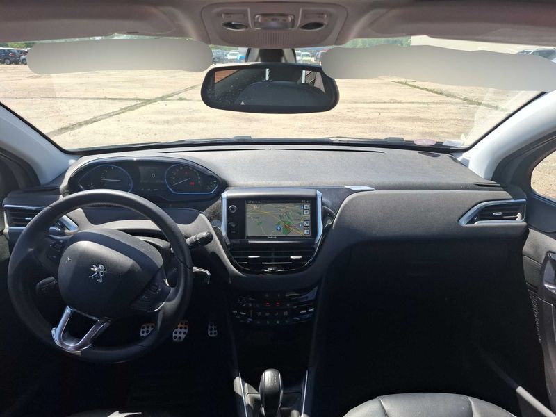 Peugeot 208 1.6 Féline 2014 – снимка 11