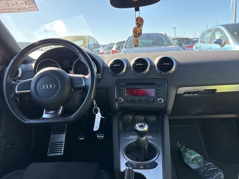 Audi TT 2.0 TFSI Coupe 2008 – снимка 11