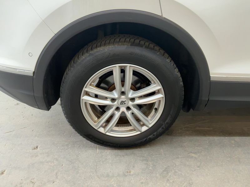 Volkswagen Tiguan 2.0 TDI Highline 4Motion BlueMotion Tech 2017 – снимка 9
