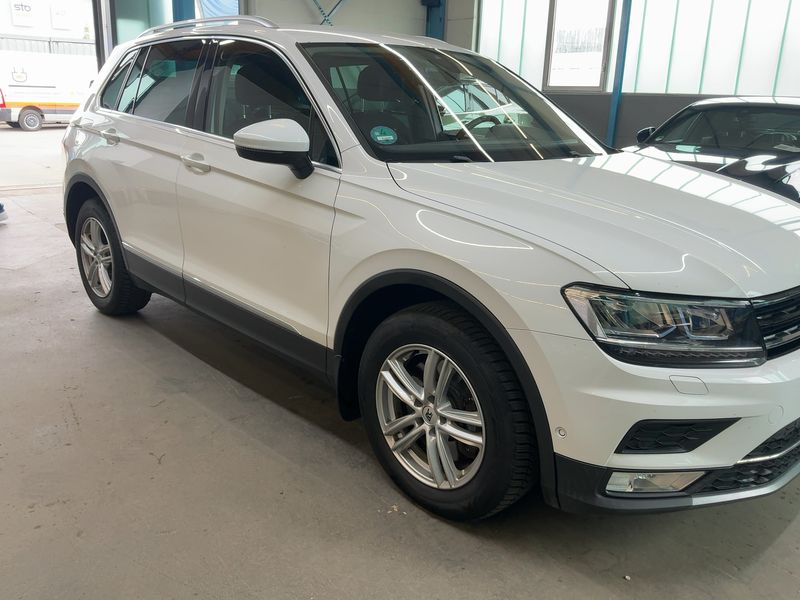 Volkswagen Tiguan 2.0 TDI Highline 4Motion BlueMotion Tech 2017 – снимка 12
