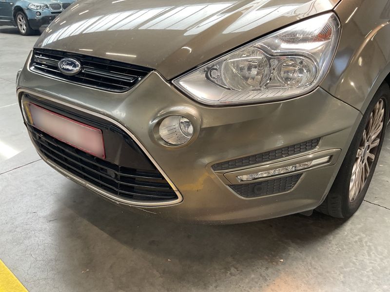 Ford S-Max 2.0 TDCi Titanium 2011 – снимка 34