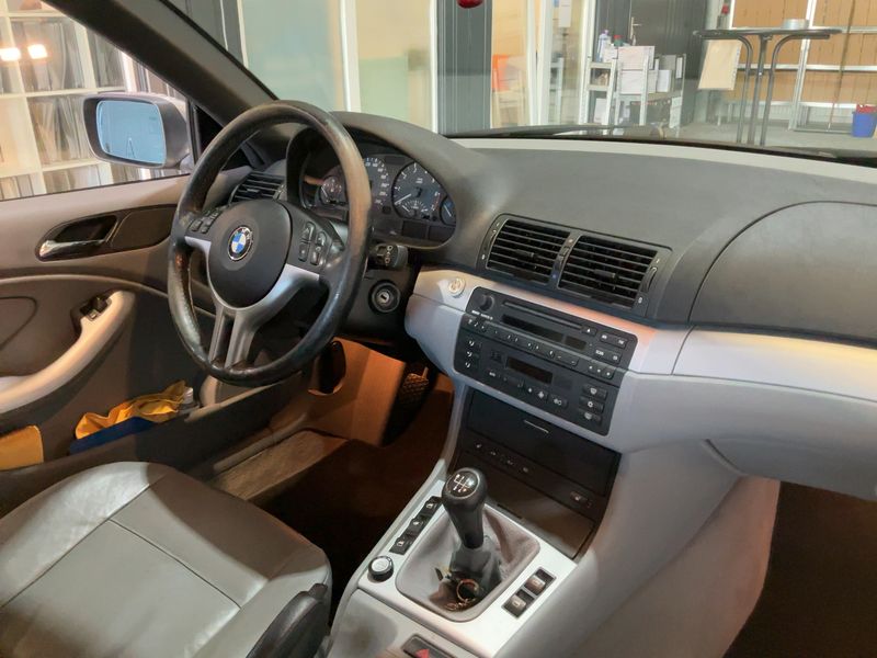 BMW 3er 320Ci 2001 – снимка 17