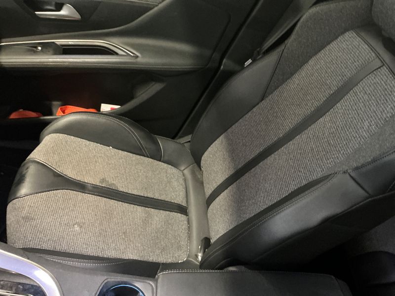 Peugeot 3008 2.0 Blue-HDi Allure Business 2019 – снимка 30