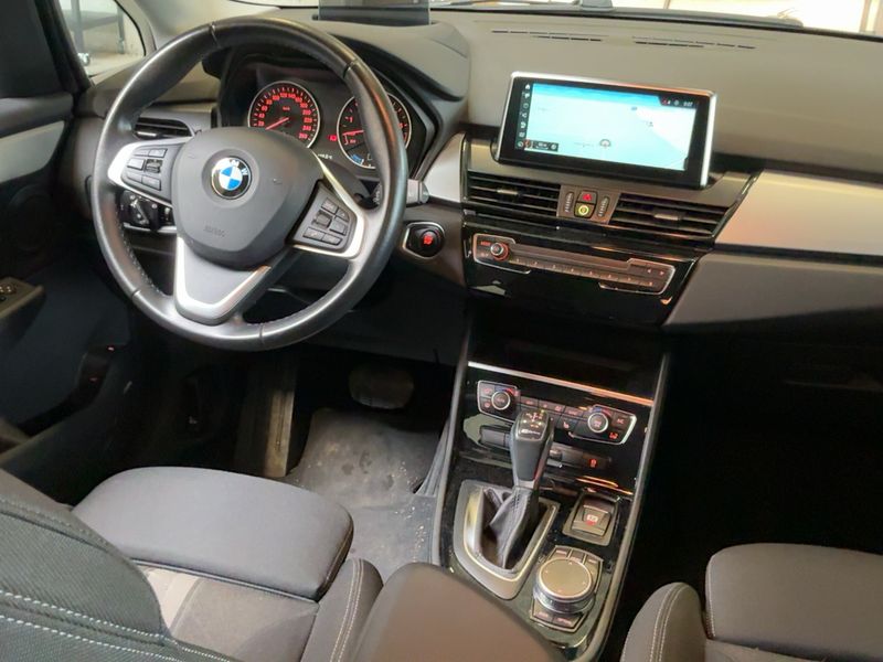 BMW 2er 225xe Active Tourer Advantage 2018 – снимка 17