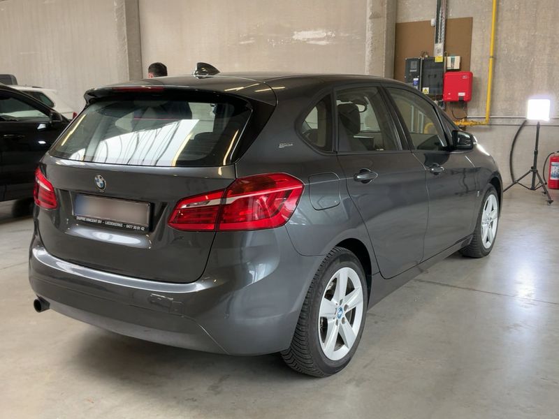 BMW 2er 225xe Active Tourer Advantage 2018 – снимка 8