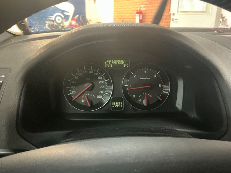 Volvo V50 2.0 D4 Momentum 2010 – снимка 4