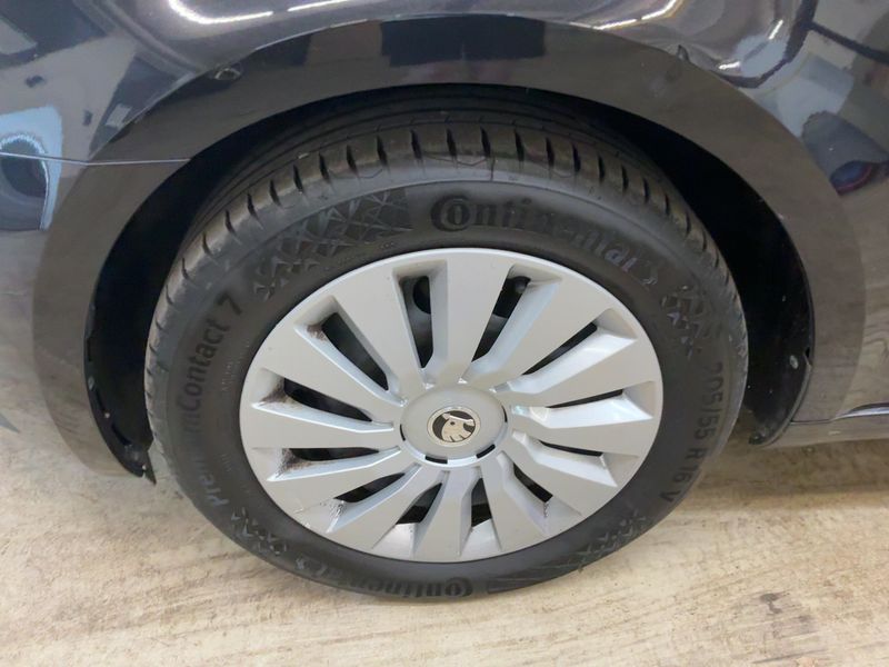 Skoda Octavia 2.0 TDI Ambition 2017 – снимка 3