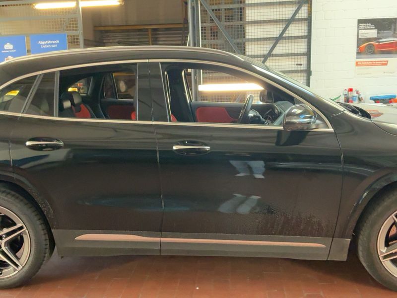 Mercedes-Benz GLA-Klasse GLA 200 d AMG Line 2023 – снимка 10