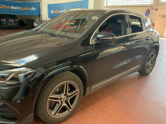 Mercedes-Benz GLA-Klasse GLA 200 d AMG Line 2023 – снимка 2