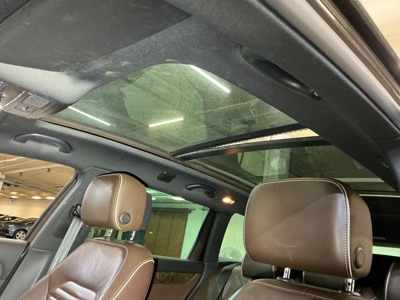 Volkswagen Passat 2.0 TDI Exclusive BlueMotion Tech 2012 – снимка 30