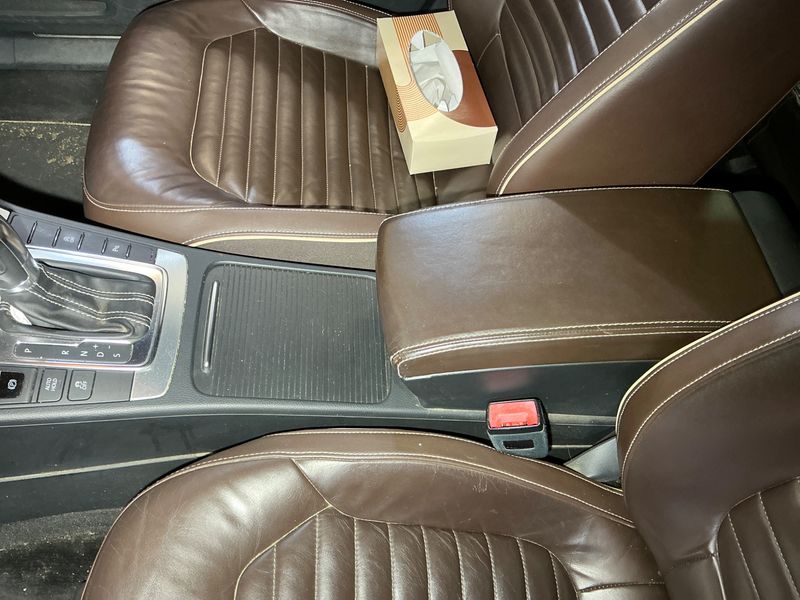 Volkswagen Passat 2.0 TDI Exclusive BlueMotion Tech 2012 – снимка 31