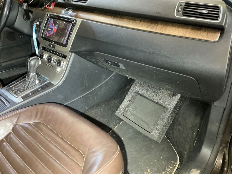 Volkswagen Passat 2.0 TDI Exclusive BlueMotion Tech 2012 – снимка 27