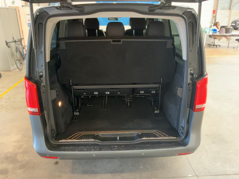 Mercedes-Benz V-Klasse V 220 d AVANTGARDE lang 2019 – снимка 16