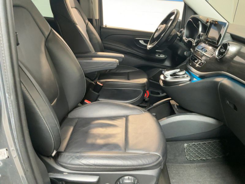 Mercedes-Benz V-Klasse V 220 d AVANTGARDE lang 2019 – снимка 17