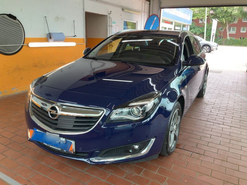 Opel Insignia Sports Tourer 2.0 CDTI Innovation 2016 – снимка 1
