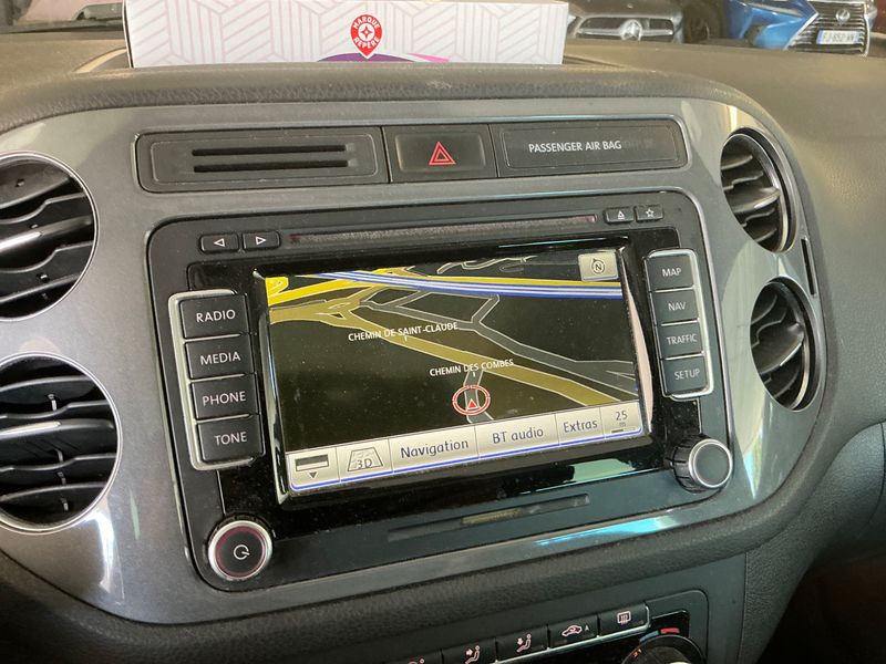 Volkswagen Tiguan 2.0 TDI Karat 4Motion BlueMotion Tech 2012 – снимка 31