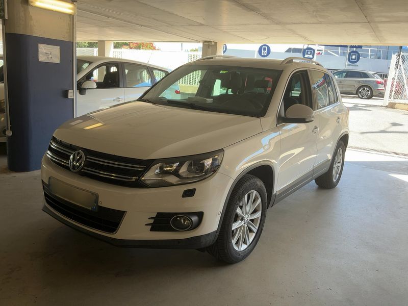 Volkswagen Tiguan 2.0 TDI Karat 4Motion BlueMotion Tech 2012 – снимка 1