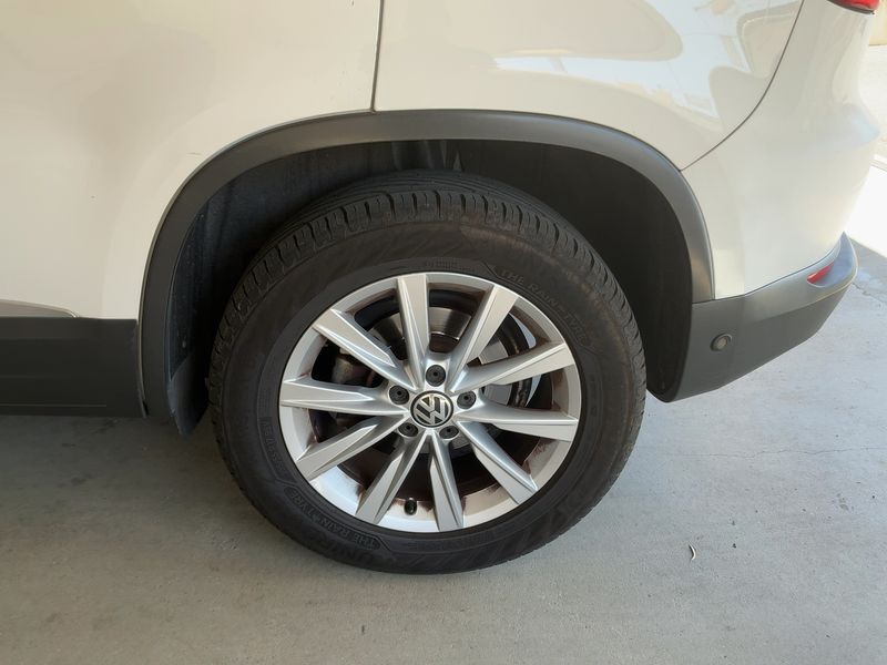 Volkswagen Tiguan 2.0 TDI Karat 4Motion BlueMotion Tech 2012 – снимка 5
