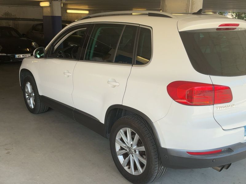 Volkswagen Tiguan 2.0 TDI Karat 4Motion BlueMotion Tech 2012 – снимка 6