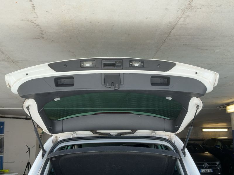 Volkswagen Tiguan 2.0 TDI Karat 4Motion BlueMotion Tech 2012 – снимка 15