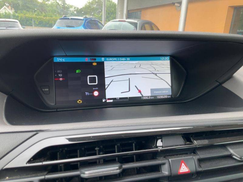 Citroen C4 Grand Spacetourer 1.5 Blue-HDi Feel 2019 – снимка 18