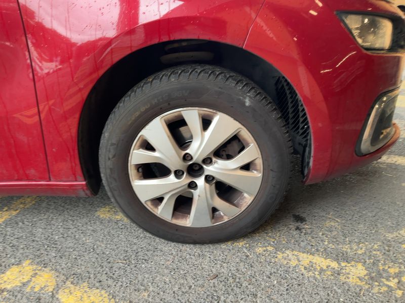 Citroen C4 Grand Spacetourer 1.5 Blue-HDi Feel 2019 – снимка 11