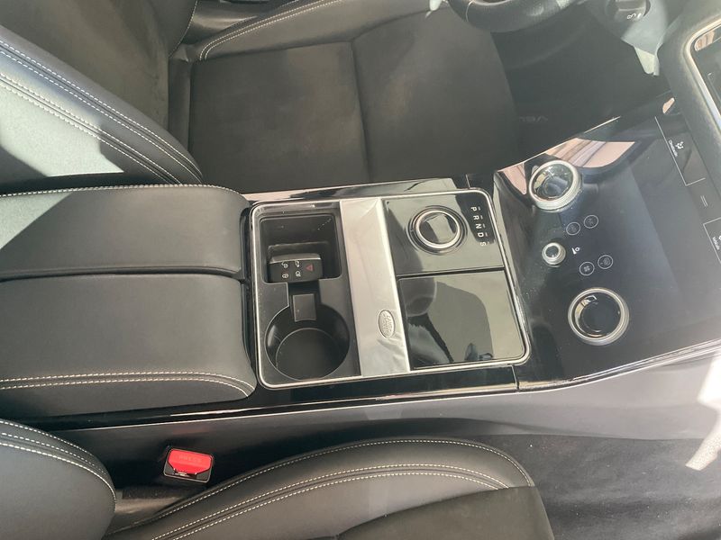 Land Rover Range Rover Velar 2.0 Diesel S R-Dynamic 2020 – снимка 37