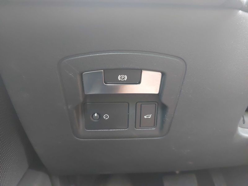Land Rover Range Rover Velar 2.0 Diesel S R-Dynamic 2020 – снимка 33