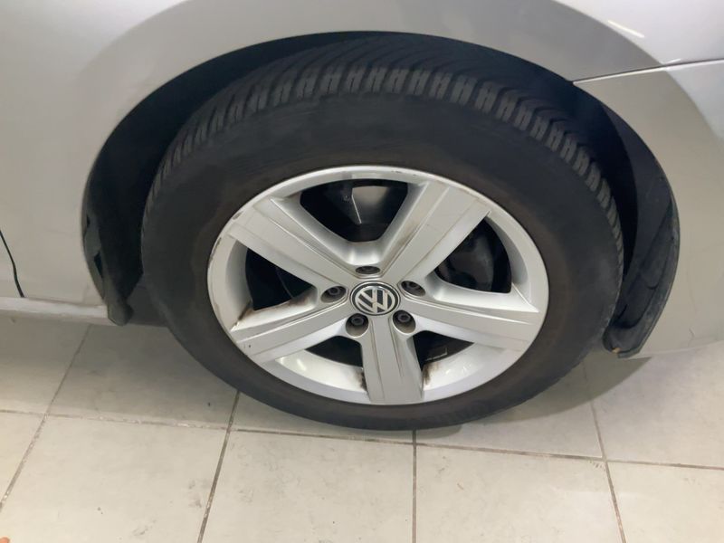 Volkswagen Golf VII 1.2 TSI Comfortline BlueMotion Tech 2013 – снимка 11